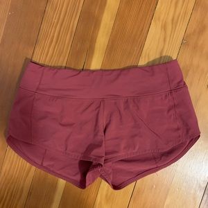 Lululemon Hotty hot Shorts Mauve Size 4